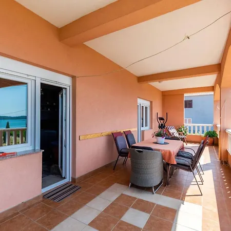 Three Bedroom With Terrace And Sea View Apartamento Trogir